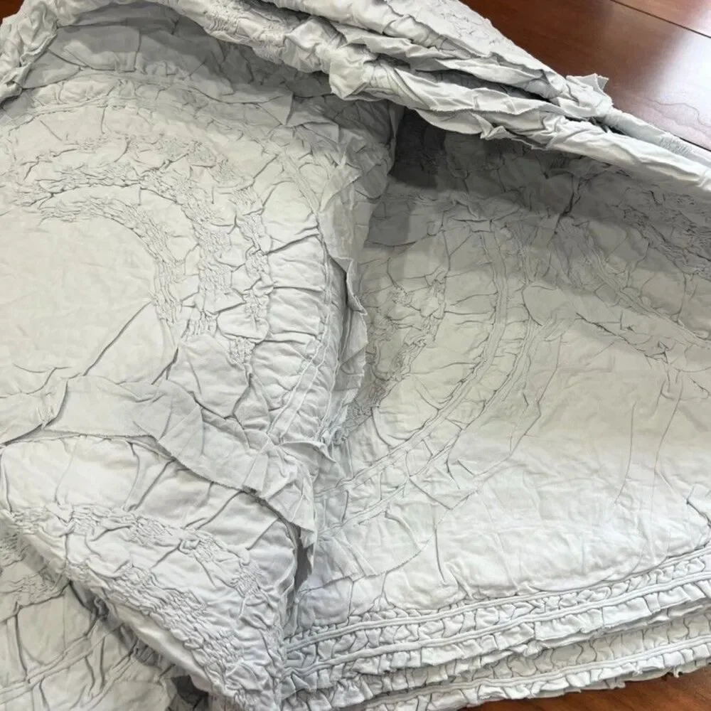 Anthropologie Rivulets Tufted Full Quilt Set Grey Ruched Ruffles